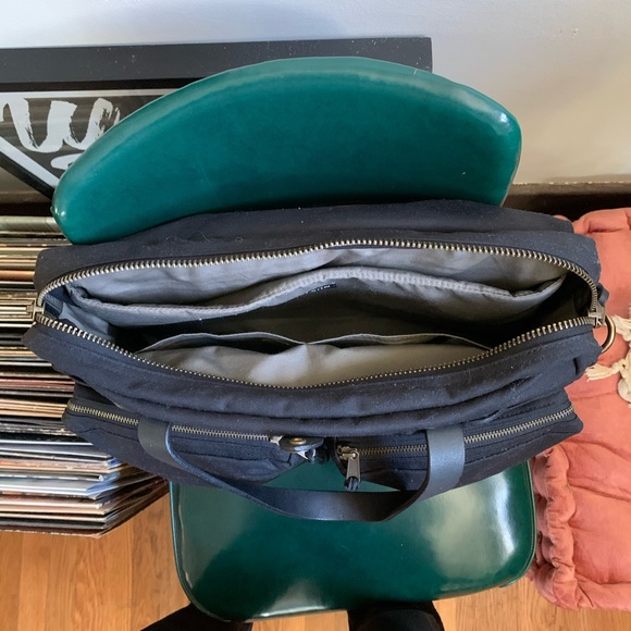 Filson 24-hour tin cloth briefcase - Picture 6 of 8